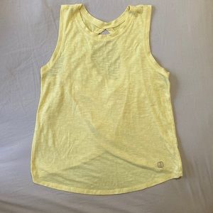 🤍3 for $10🤍 Yellow petal back work out tank top